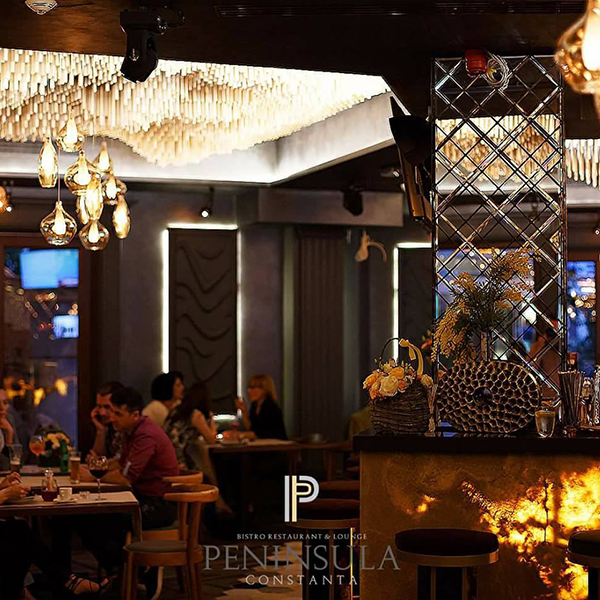 Peninsula Bistro & Lounge