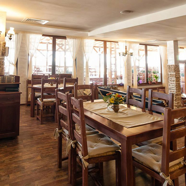Restaurant Beluga Mamaia #13