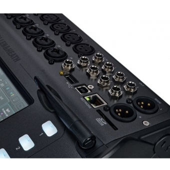 Allen & Heath CQ-18T - Mixer digital ultra-compact 18in / 8out cu WI-FI #14