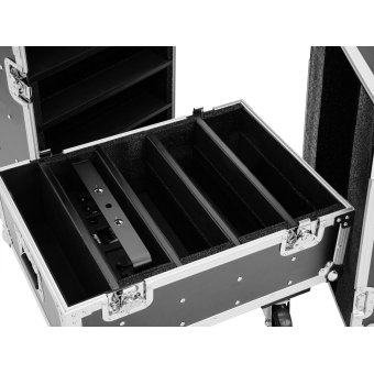 ROADINGER Flightcase 8x IP PIX Strobe RGB CW+WW with wheels #5